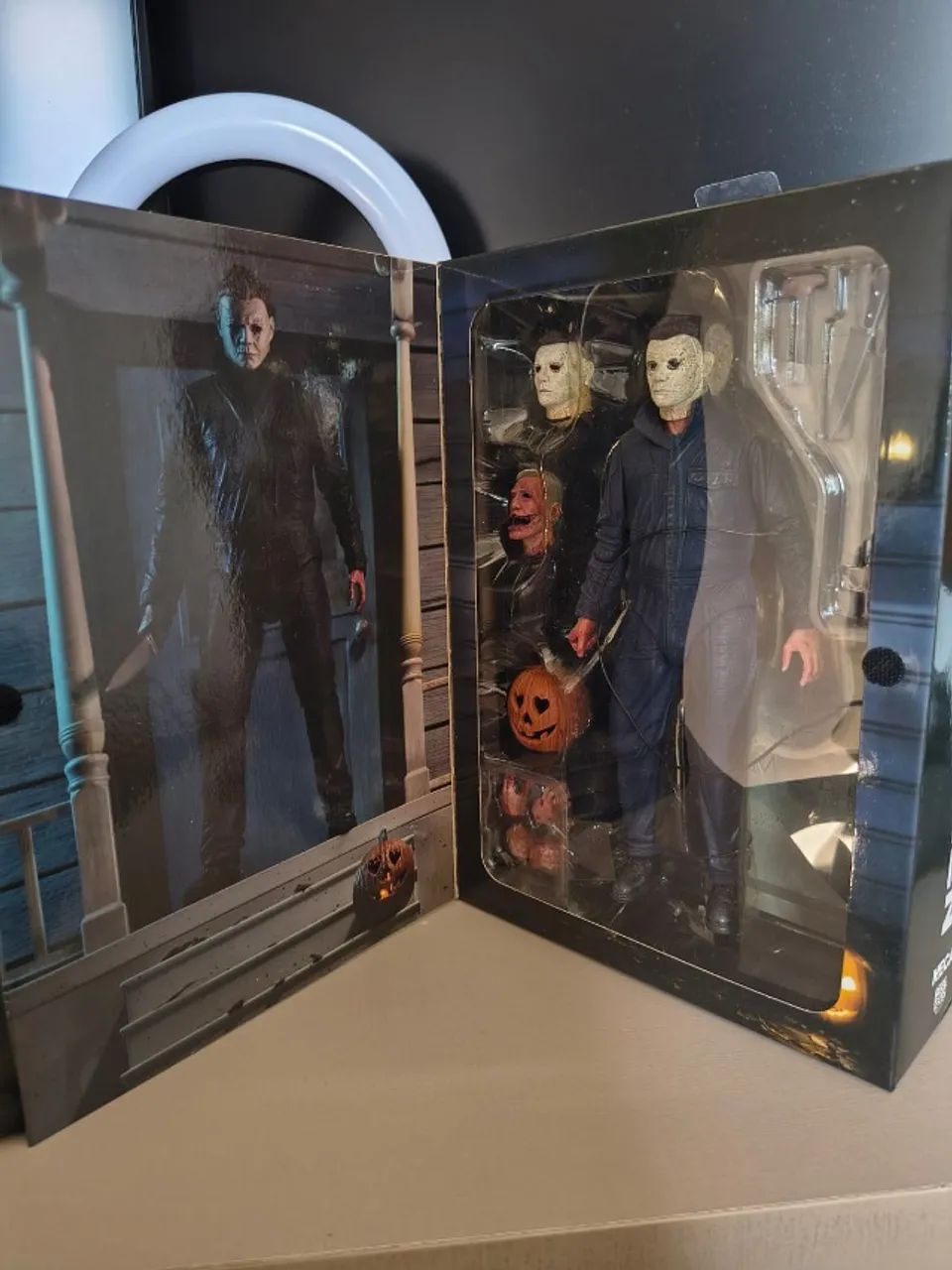 NECA Michael Myers Ultimate de Halloween - Foto 2