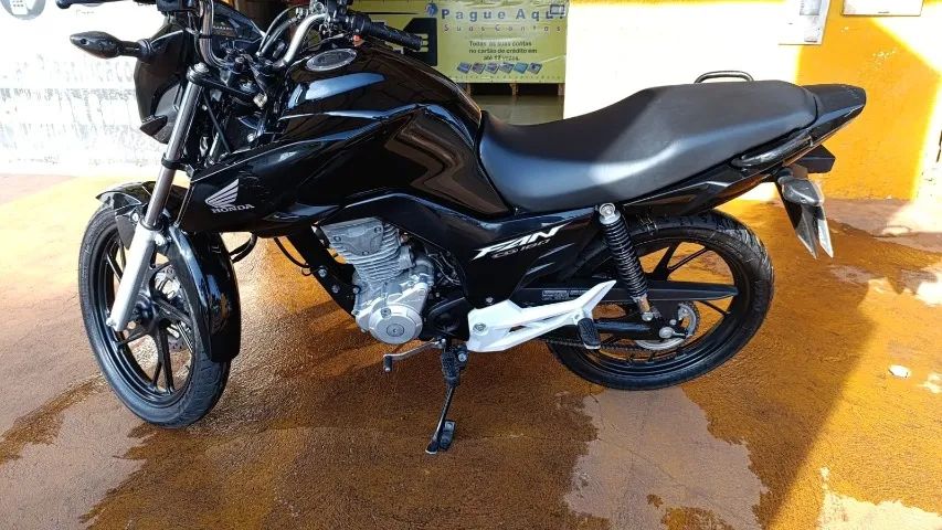 Titan 2024 Preta  - Foto 3