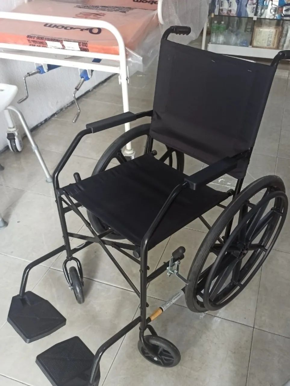 [NOVO] Cadeira de Rodas Dobrável 80kg (Entregamos Grátis em Fortaleza) Garantia! - Foto 6