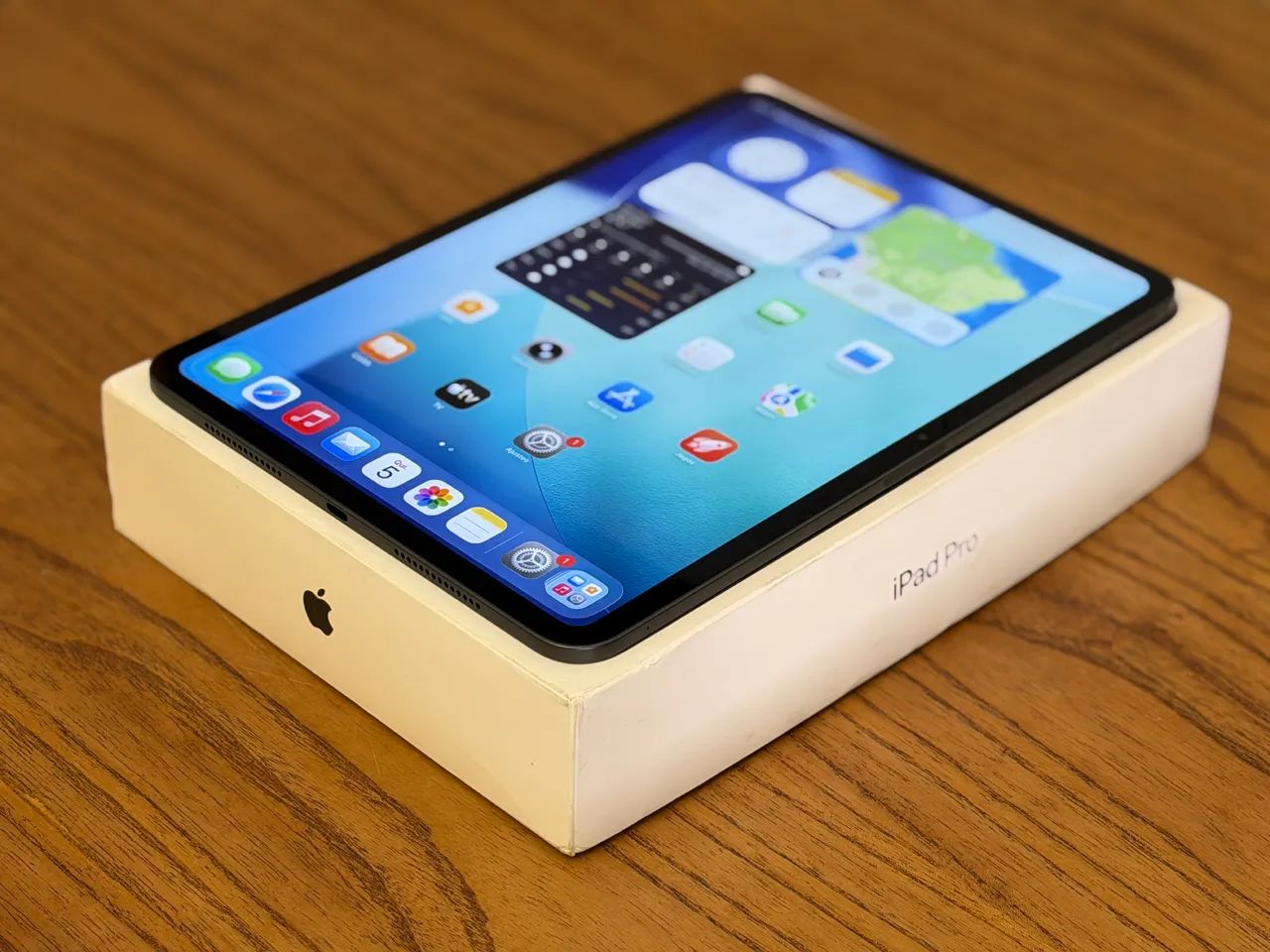 iPad Pro 11 Polegadas M4 256GB Preto - Seminovo - Foto 3