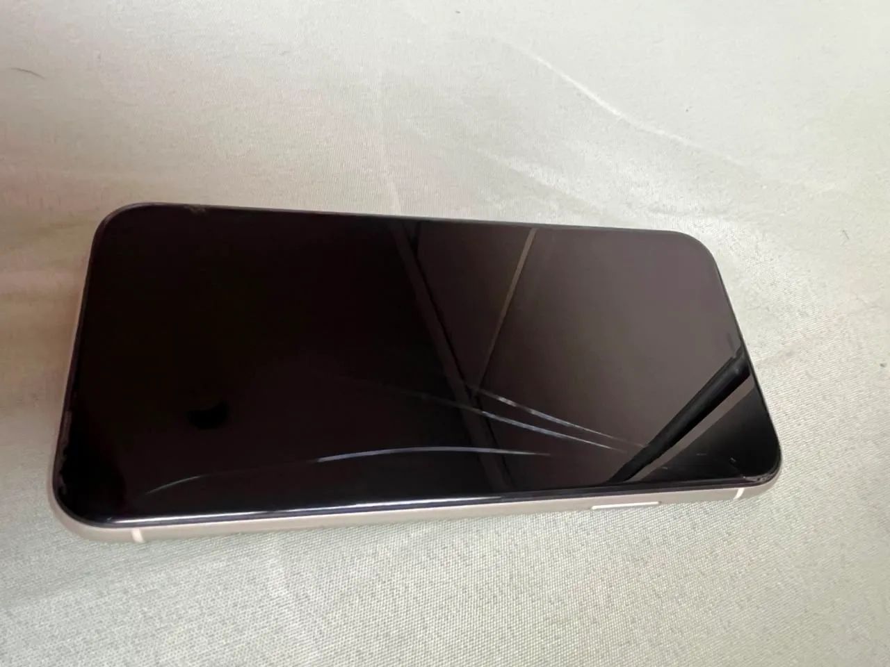 iPhone 11 - Foto 3