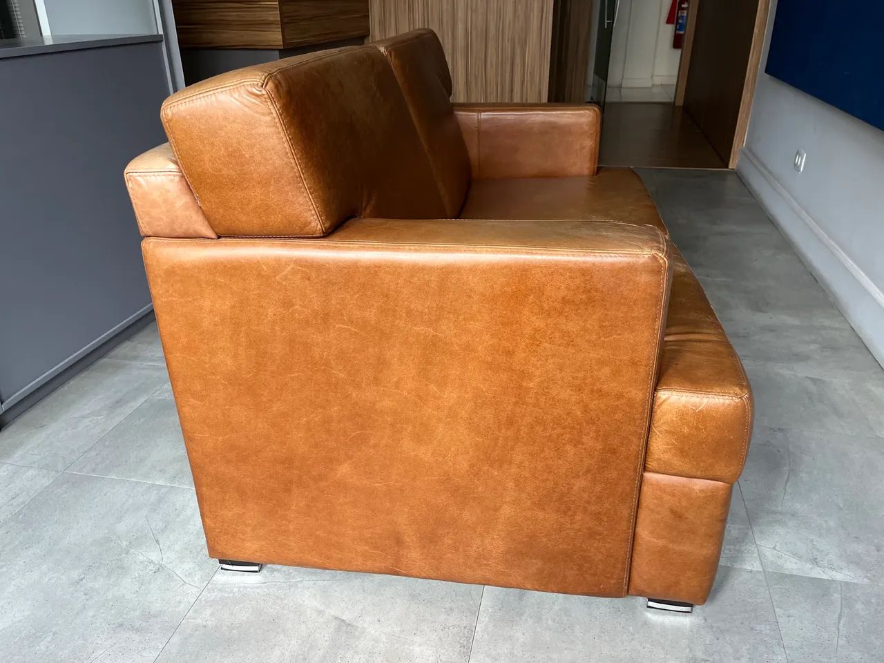 Sofá de couro natural 2 lugares - luxo - Foto 3