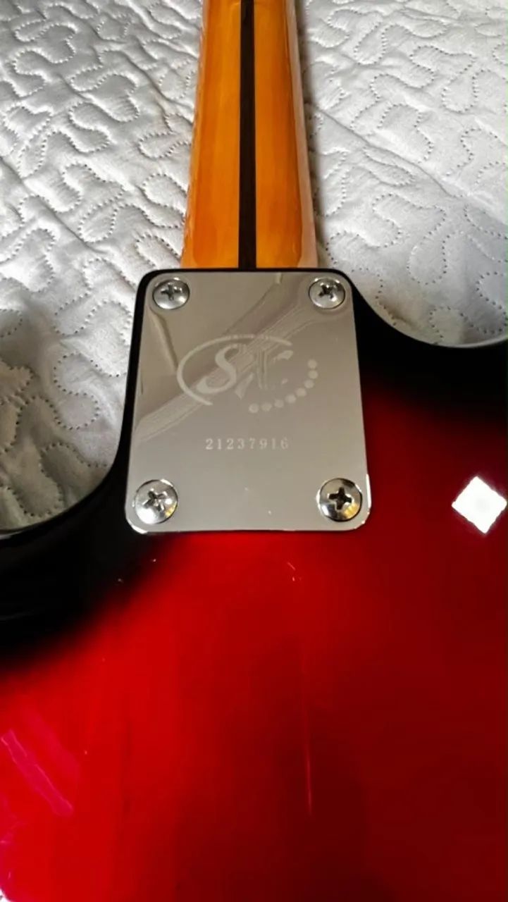 Guitarra - Foto 3