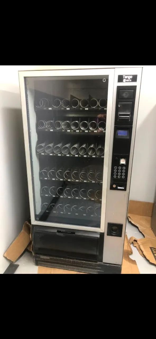 Máquina de vending machine tango 