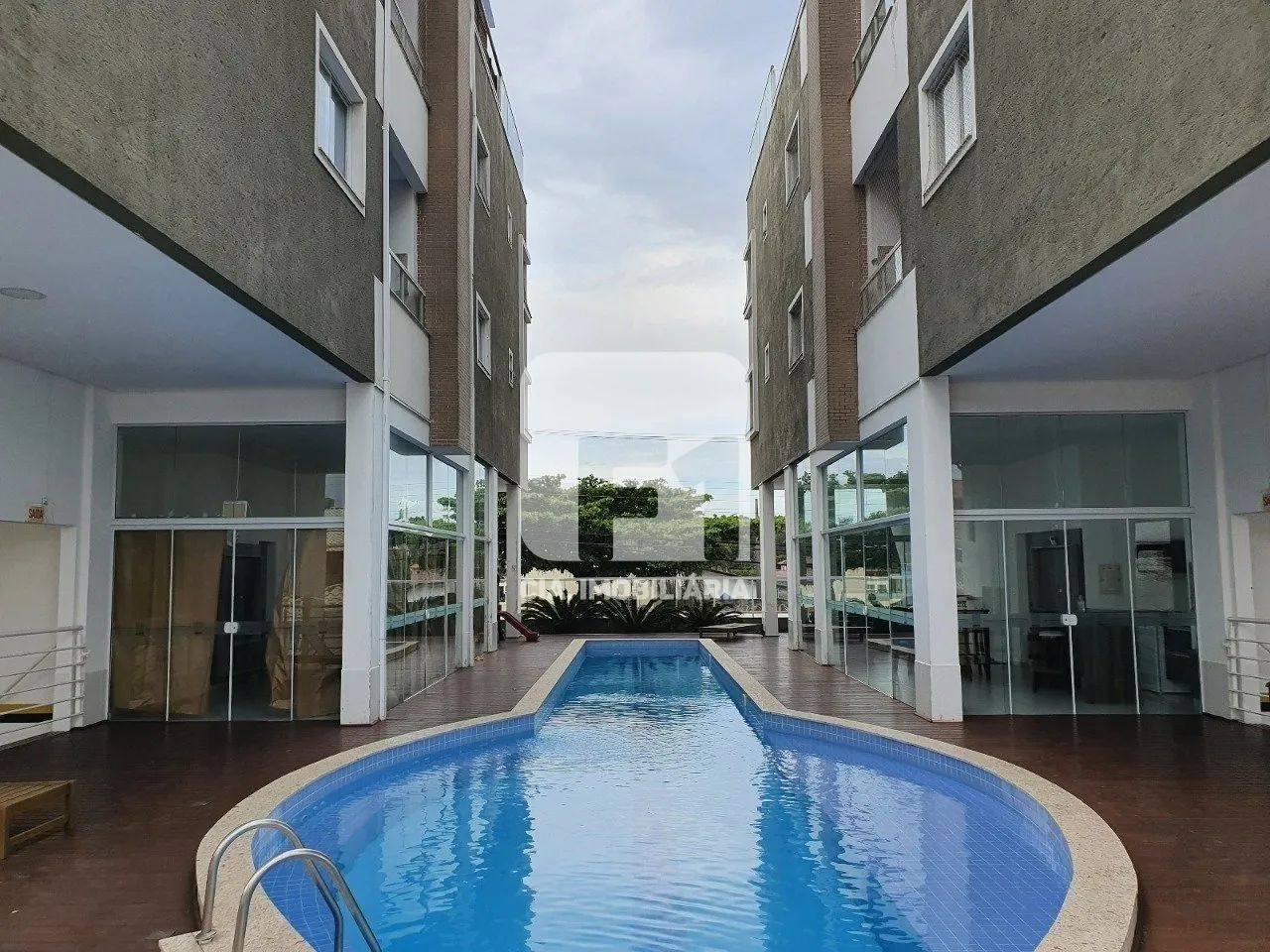 Apartamento mobiliado com 2 quartos no Campeche