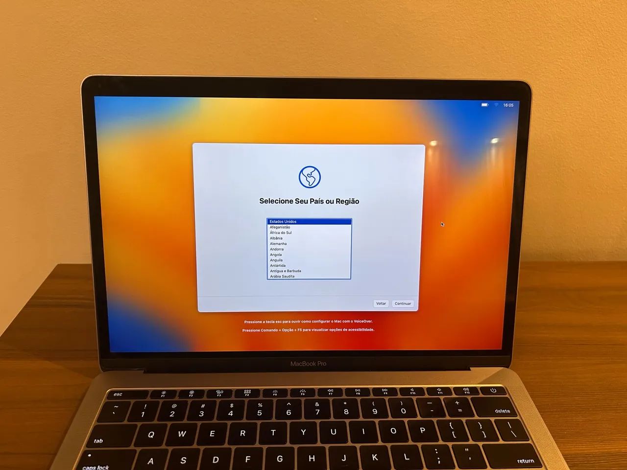 MacBook Pro 13? 2017 A1708 | Intel i5 | 8GB RAM | 256GB SSD