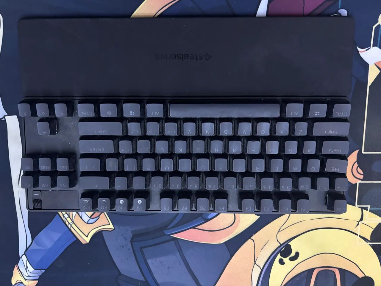 apex pro tkl 2023 tecla TAB rachada e 6 LEDS queimados - Foto 2