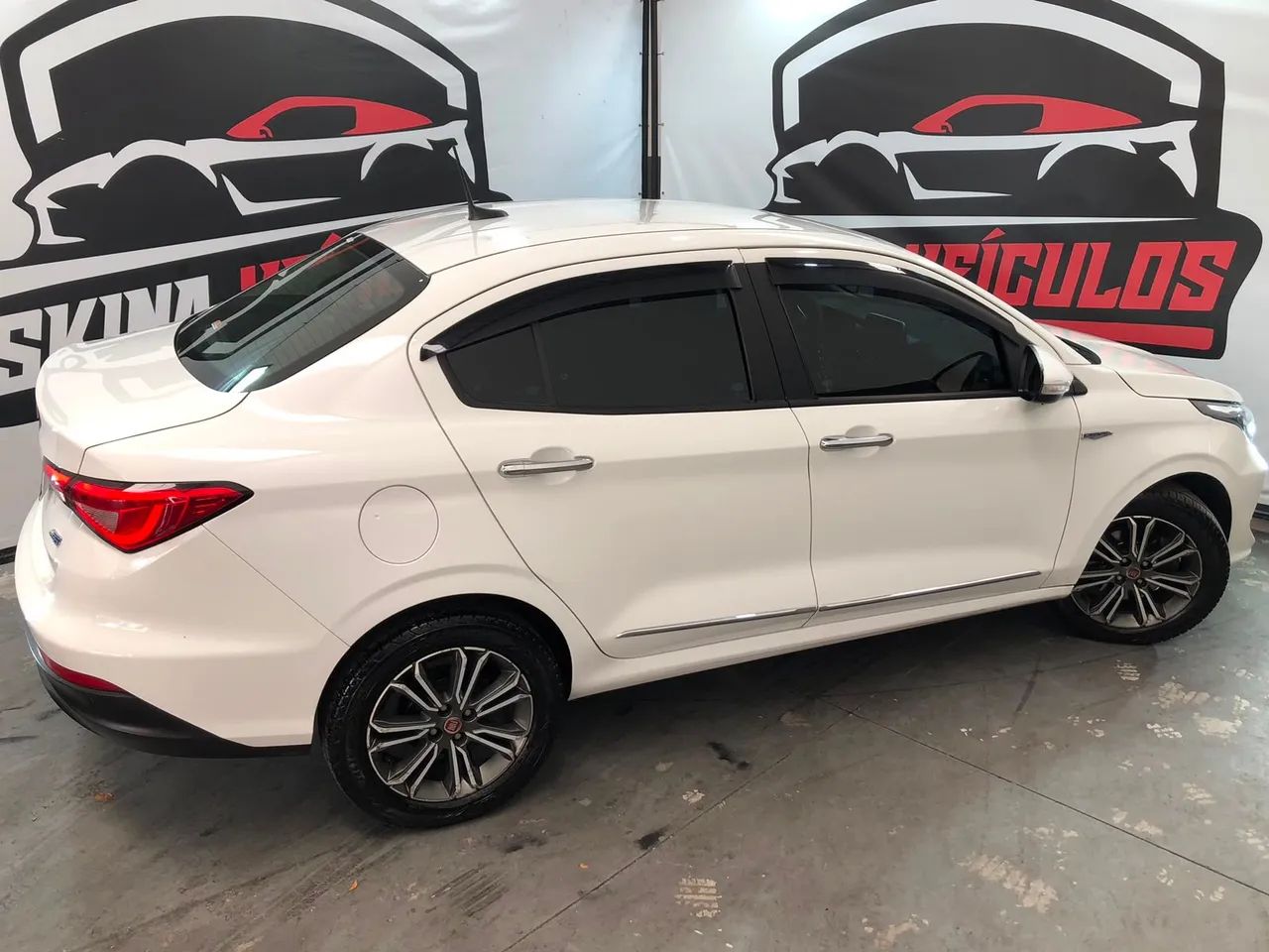 Fiat Cronos Precision 1.8 16V Flex Aut. 2019 - Foto 4
