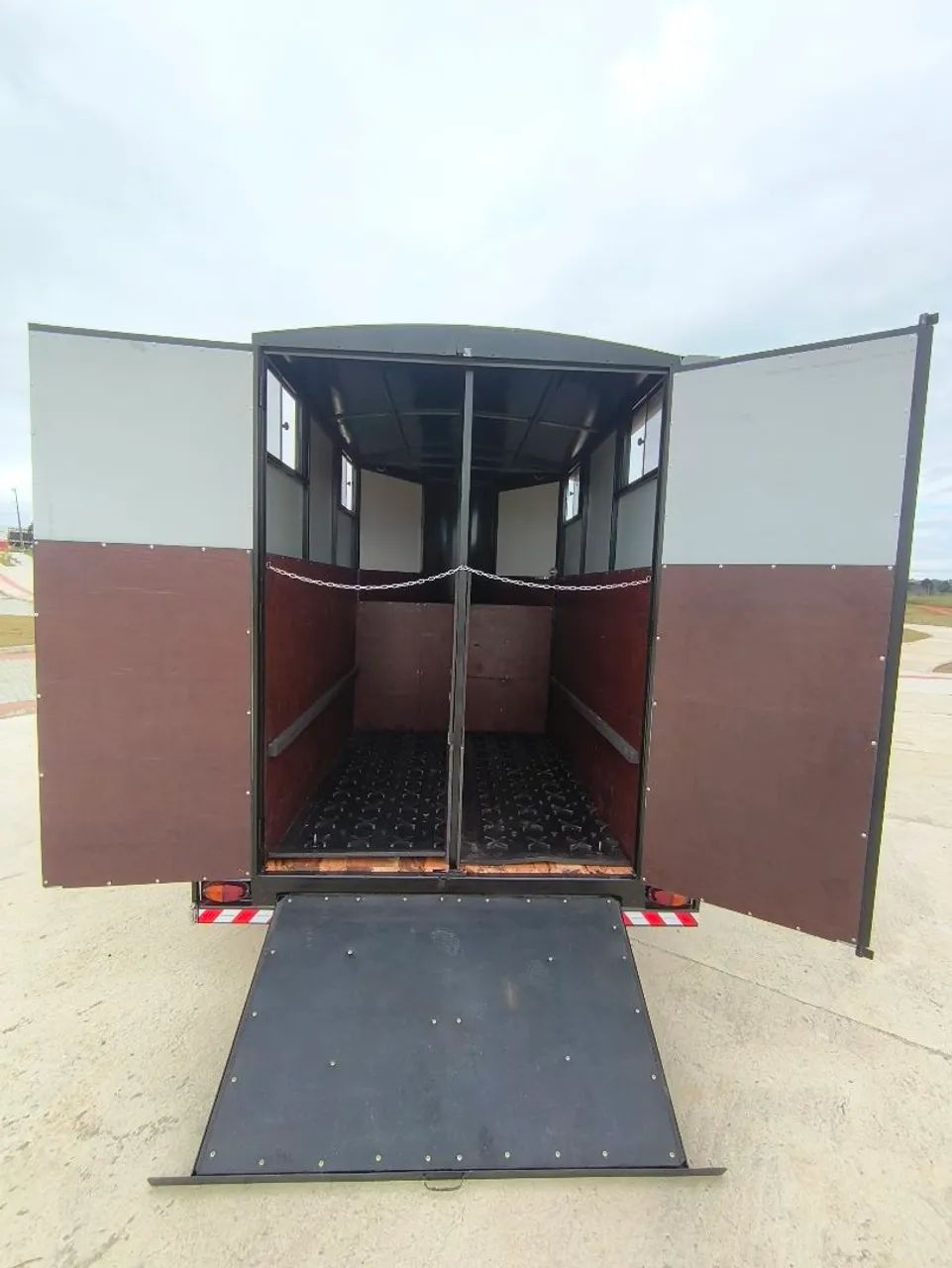 TRAILER VTAV 02 Cavalos  - Foto 2