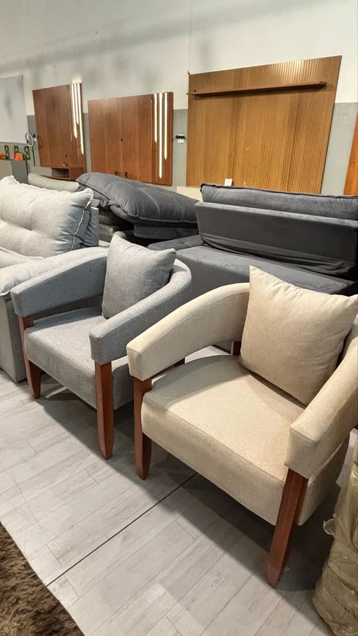 Poltrona decorativa Florence 12x R$ 74,99