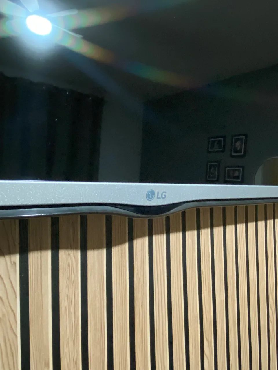 Tv LG 49 polegadas led queimado- para troca de peças - Foto 2