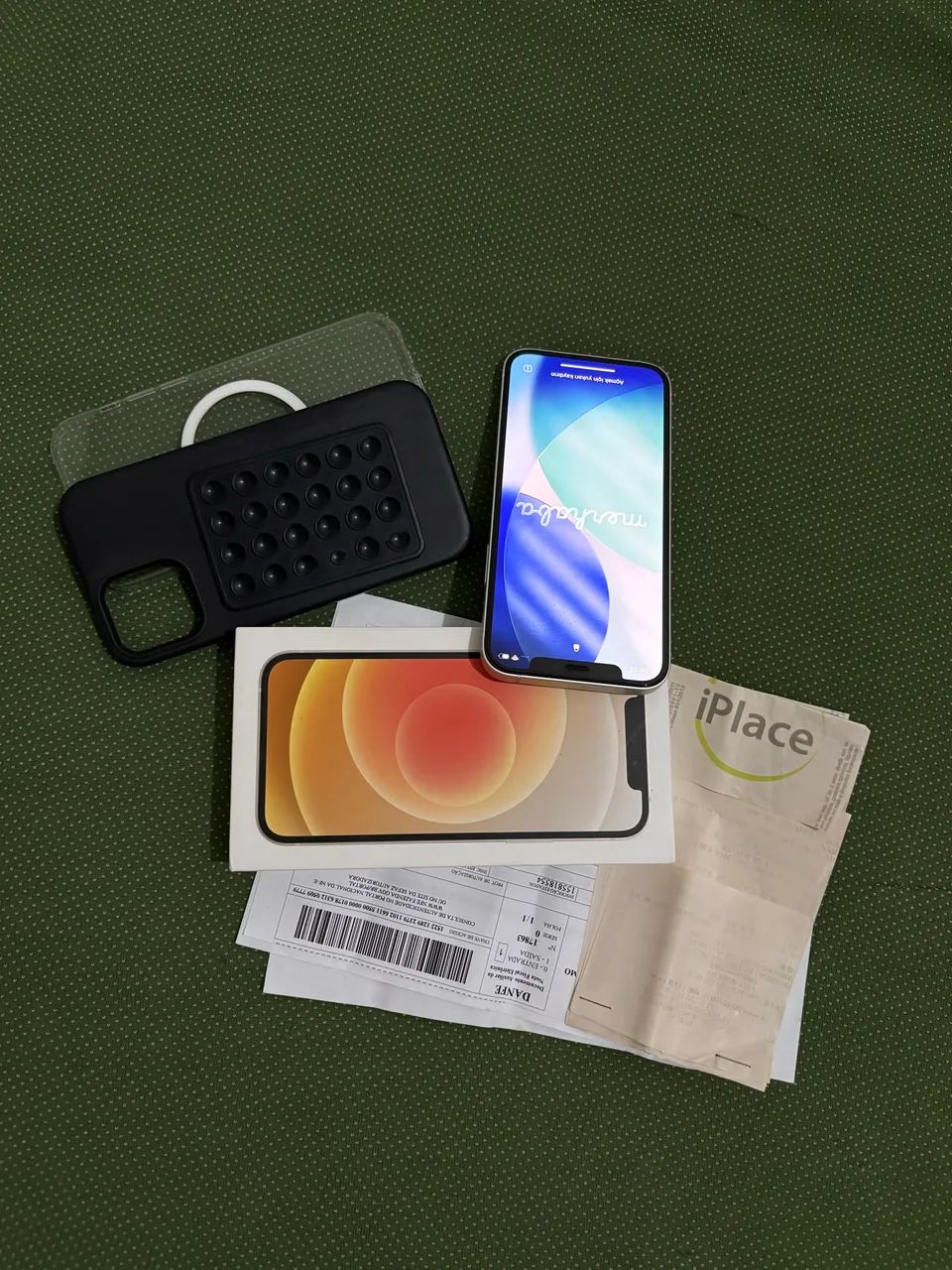 iPhone 12. 128gb. Bateria 100%