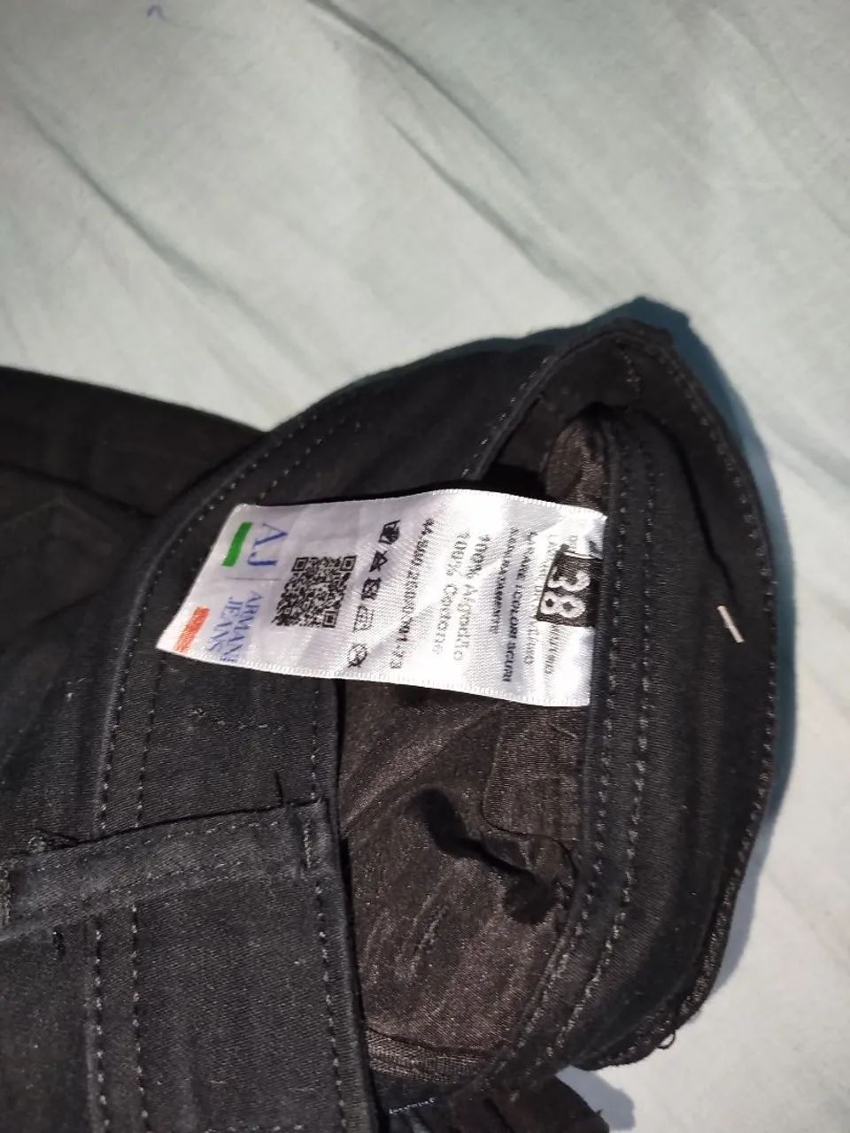 Calça Armani Jeans Preta Tam 38 (Original) - Foto 2
