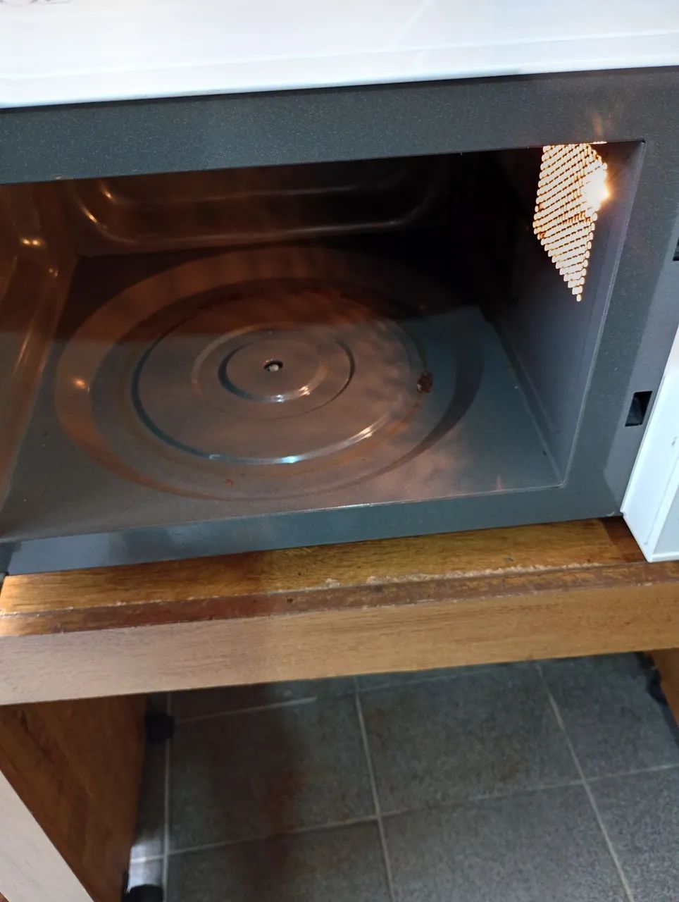 Microondas LG 30 litros - Foto 2