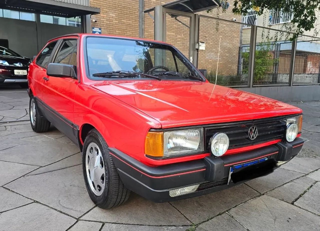 Volkswagen Gol Geração I GTS 1.8 8V Álcool Mec. 2P 1990