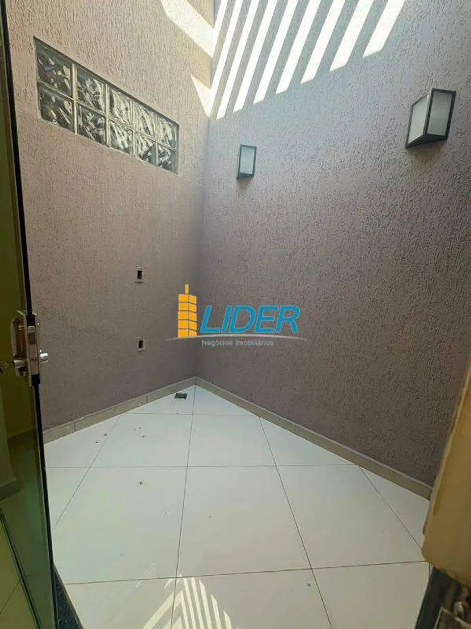 EXCELENTE CASA NO NOVA UBERLÂNDIA - Foto 4
