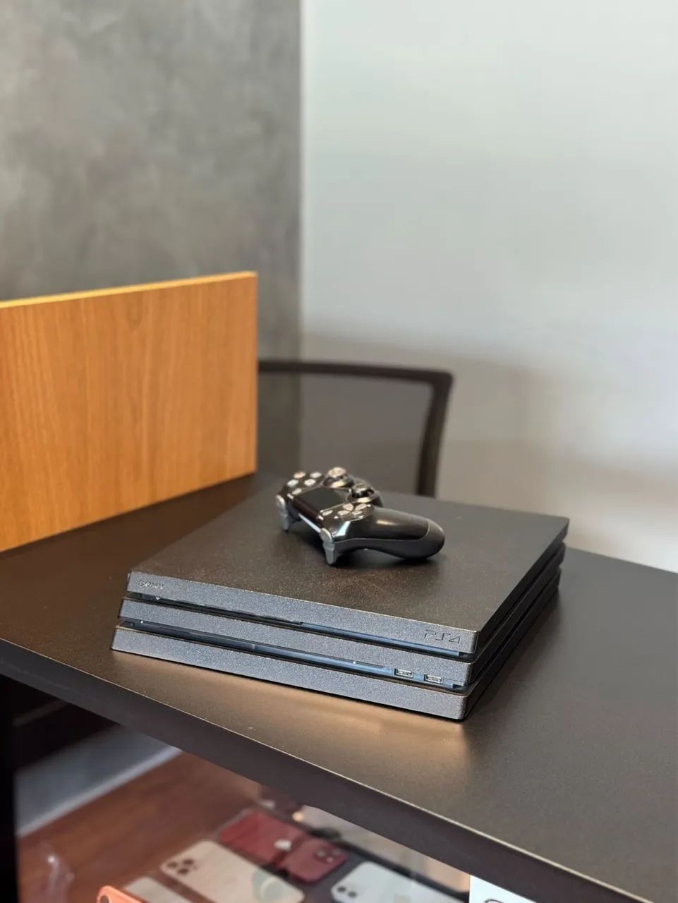 Ps4 pro 1TB, com limpeza e troca de pasta térmica