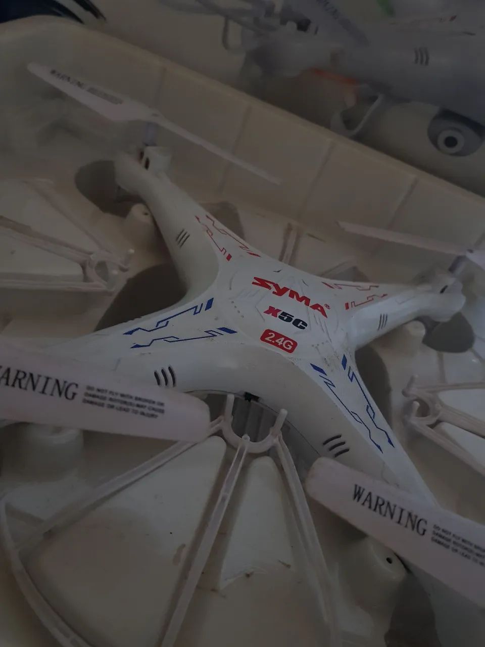 Drone SYMA X5C (leia a descrição!!!) PRA SAIR AGORA R$ : 300,00 - Foto 5