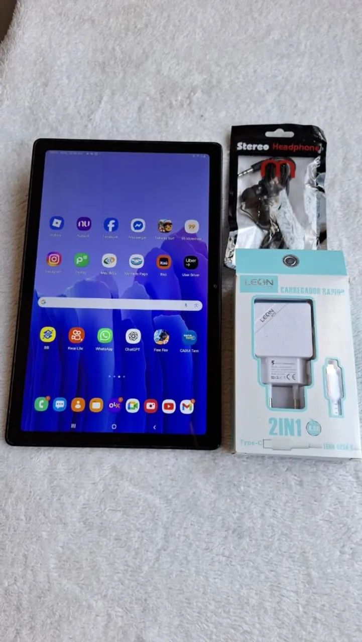 Tablet Tab A7 Samsung 64Gbs telao 10.4 polegadas chip 4G ligacao (Act cartao por aprox)