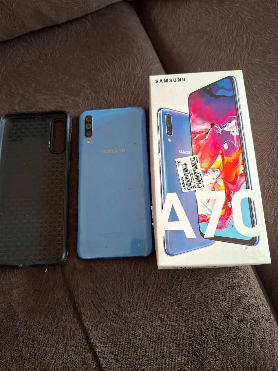 Sansung A70 semi novo   