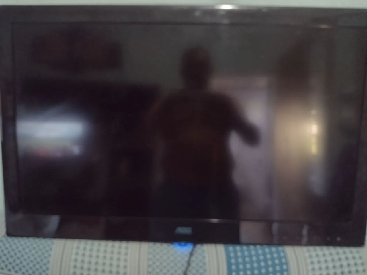 Smart tv AOC 32 polegadas pra retirada de peças  - Foto 5