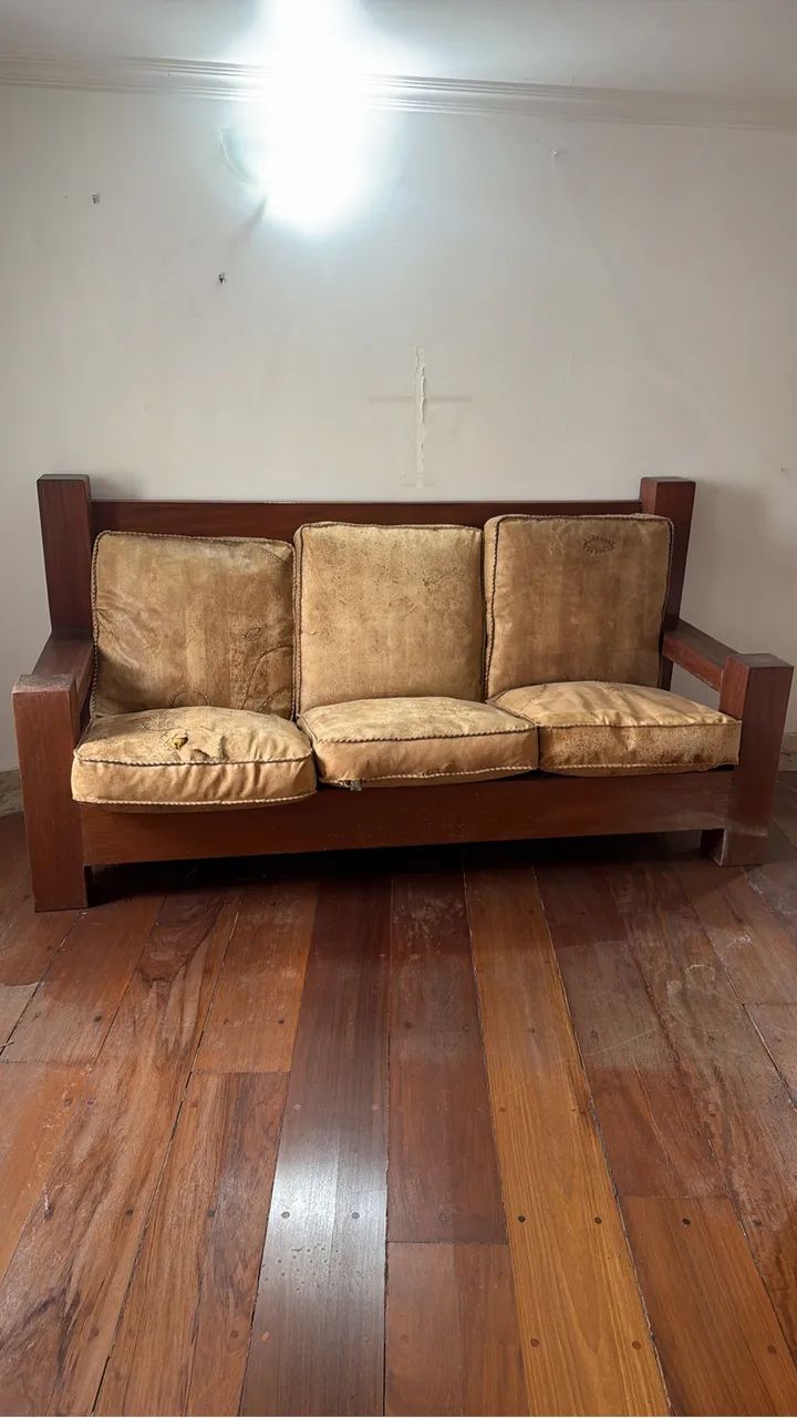 Conjunto de sofá de madeira maciça - Foto 3