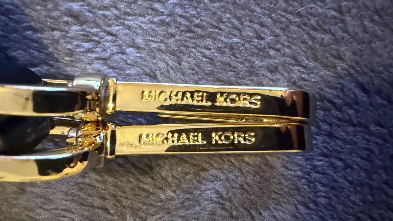 Bolsa impecável da Michael Kors - Foto 2