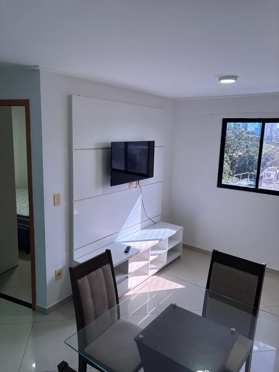 Quarto e sala mobiliado 