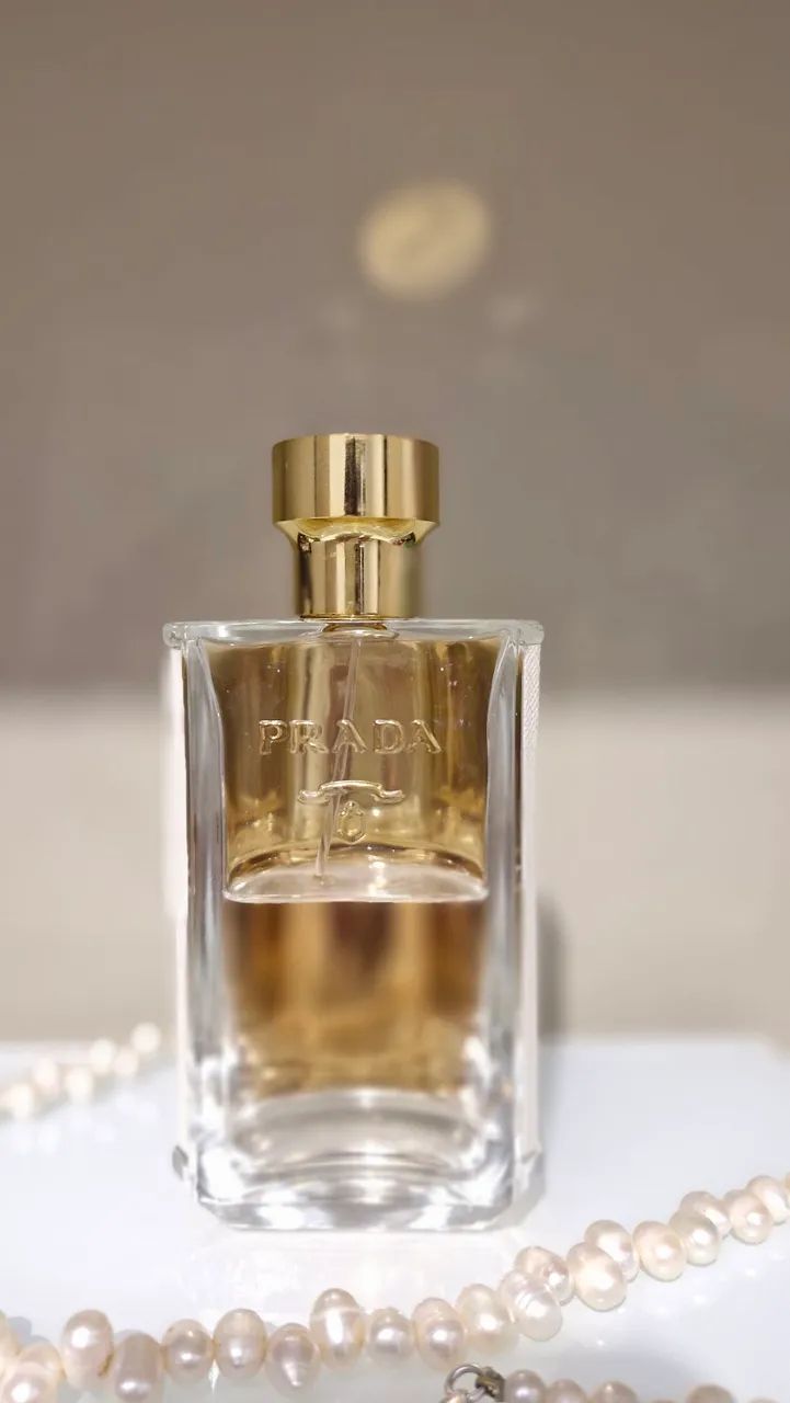 Perfume prada la femme  - Foto 3