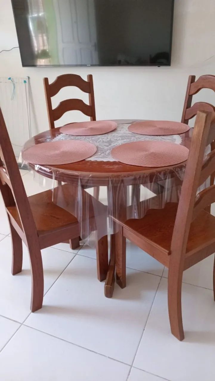 Mesa de madeira pura