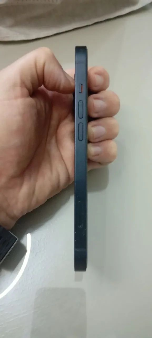 Vendo IPhone 13 - Foto 3