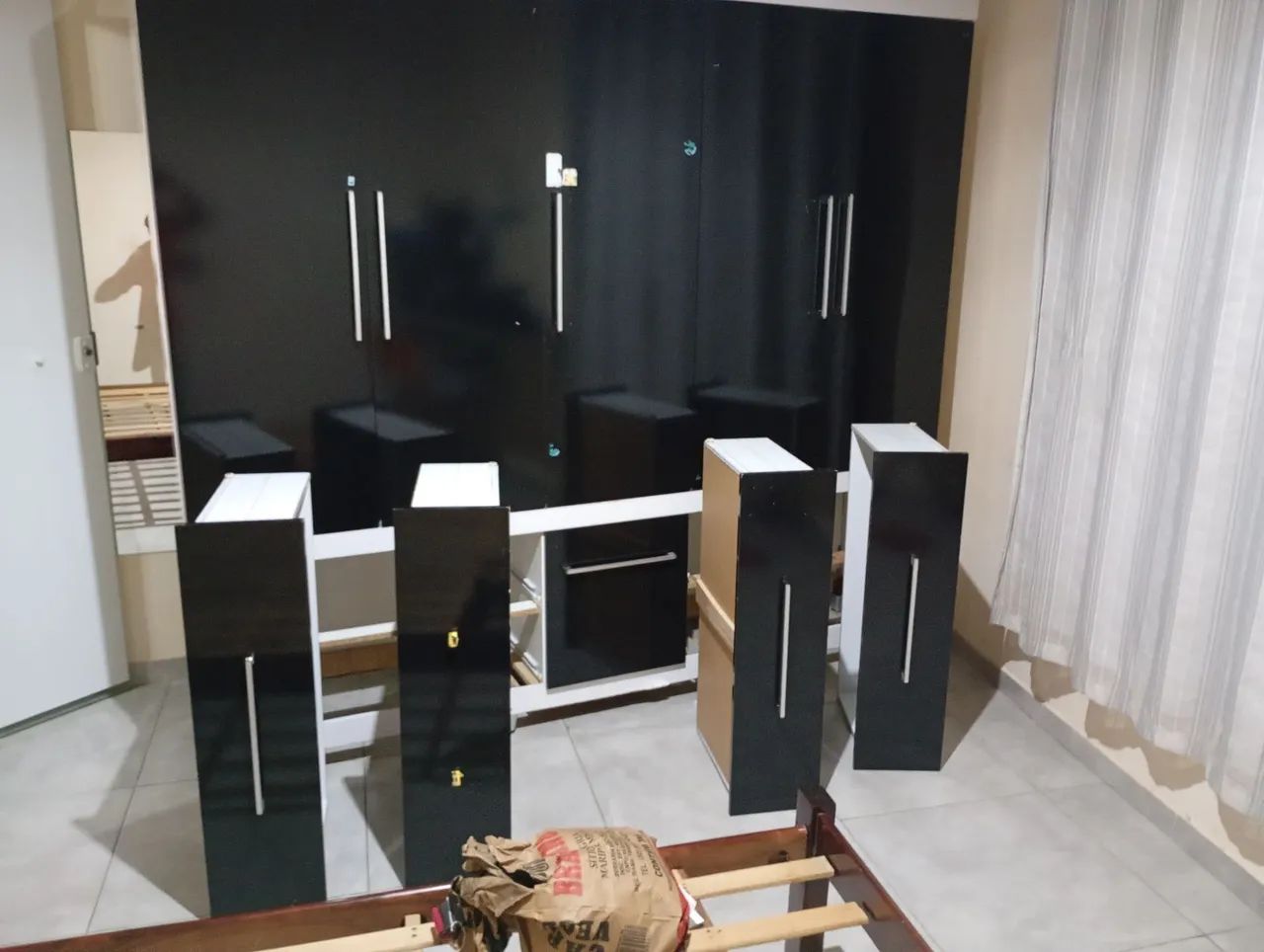 Gua6 roupa 6 portas  - Foto 2