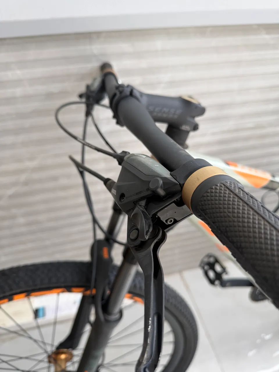 Bicicleta Sense Fun Comp 2022, aro 29, original e nunca usada - Foto 3