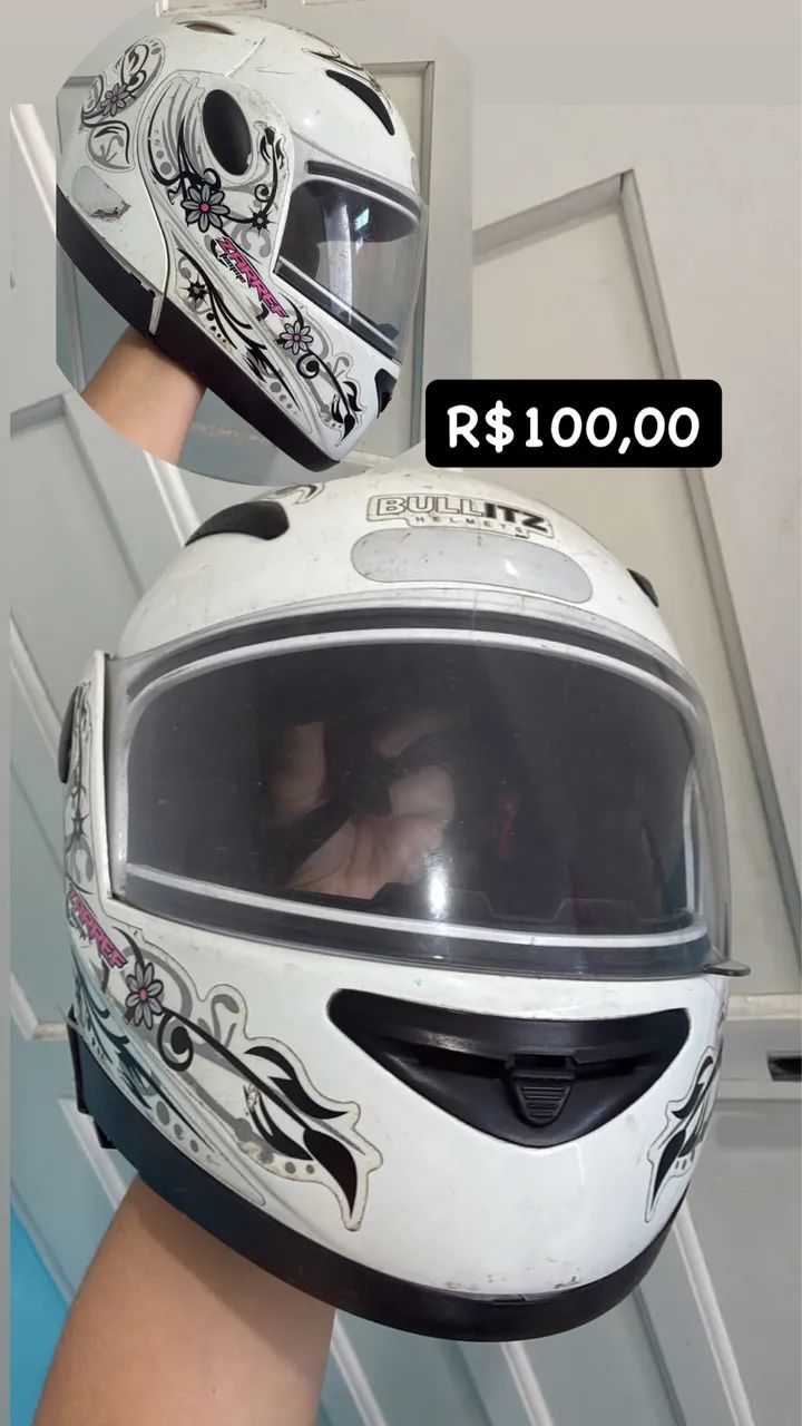 Capacete e baú 