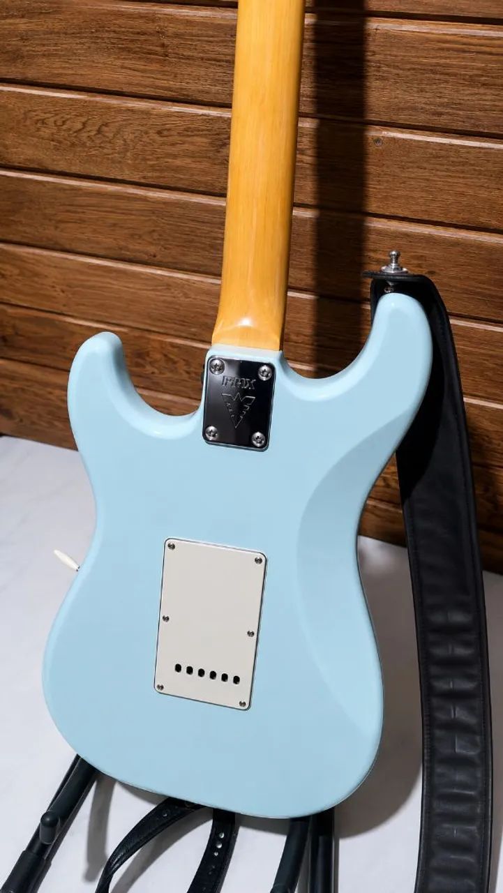 Guitarra Stratocaster PHX - Foto 4