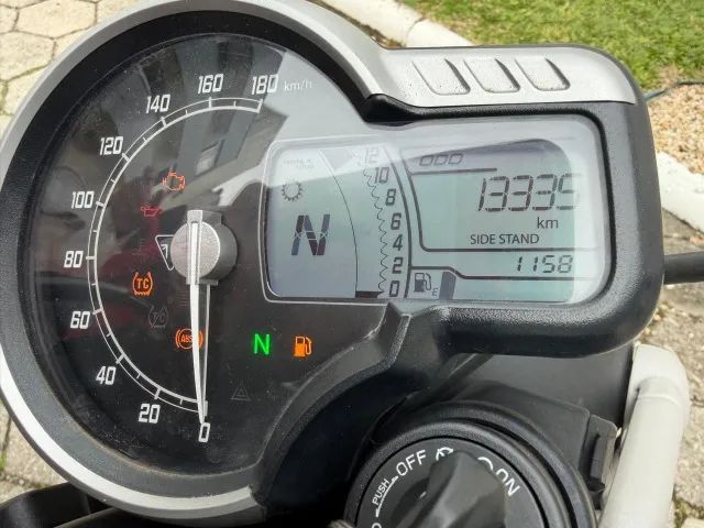Scrambler 400x - Carnival Red (Cor exclusiva) - Foto 4