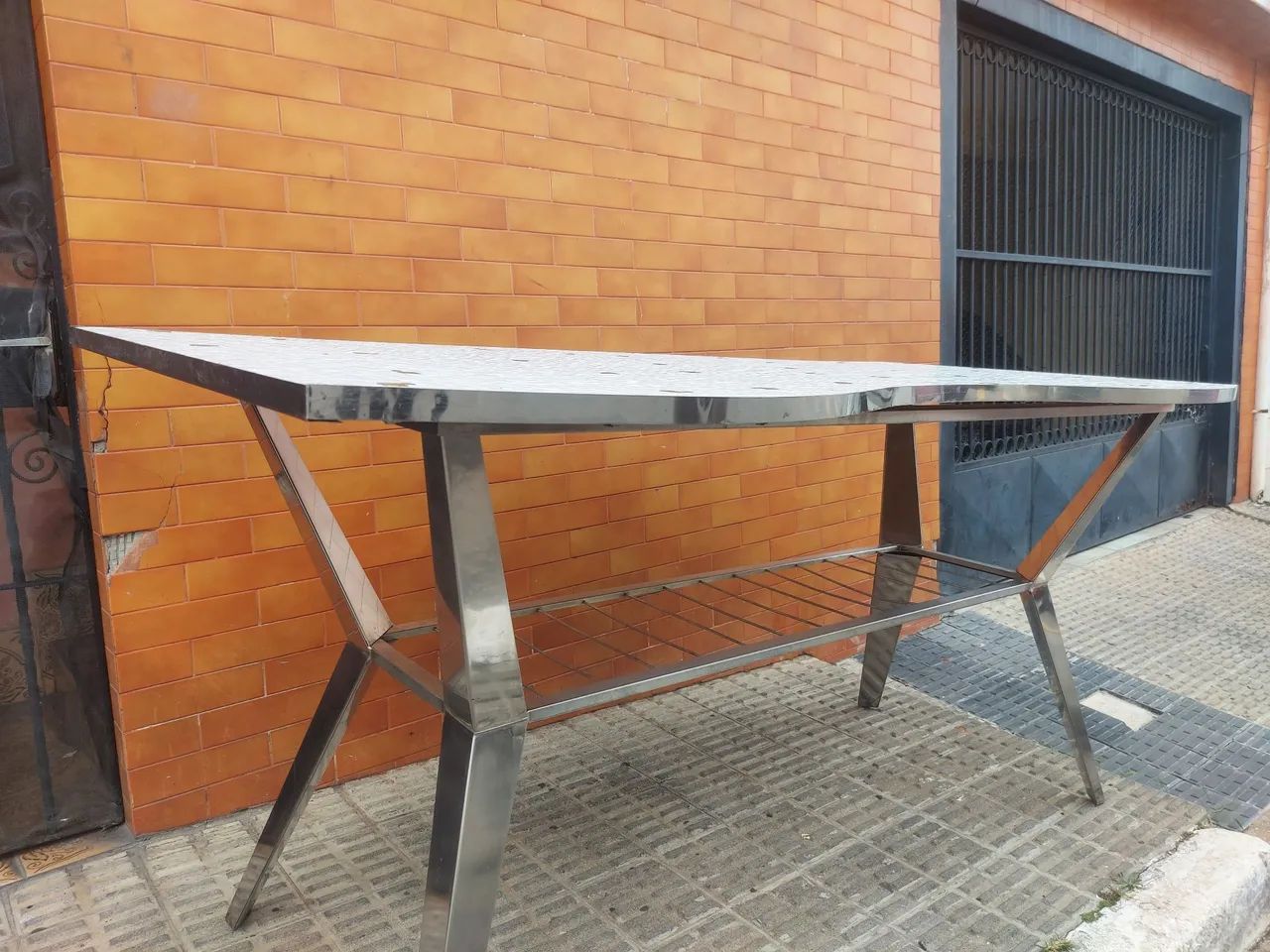 Mesa auxiliar 