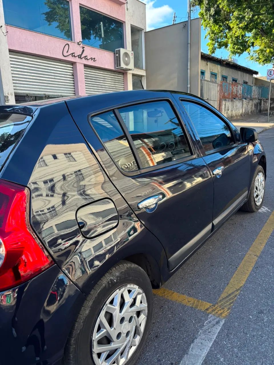 Renault Sandero 2011