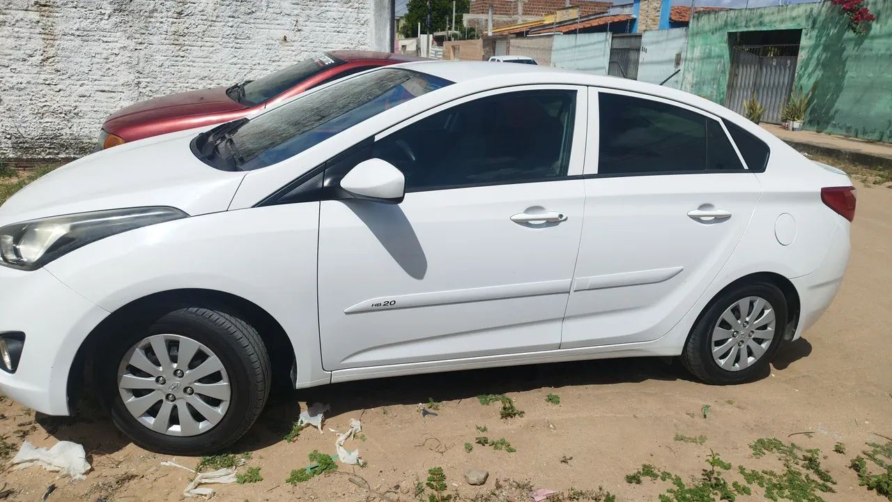 Hyundai Hb20S C.PLUS/C.STYLE1.0 FLEX 12V MEC. 4P 2014