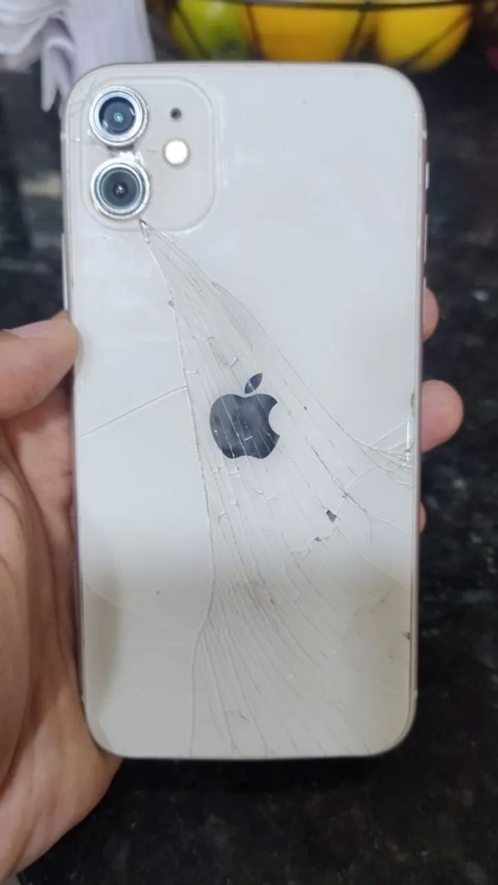 IPHONE 11 PARA RETIRADA DE PEÇAS  - Foto 2