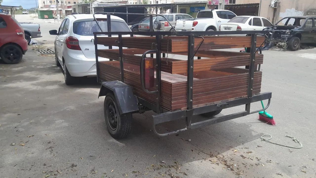 Vendo carrocinha nova