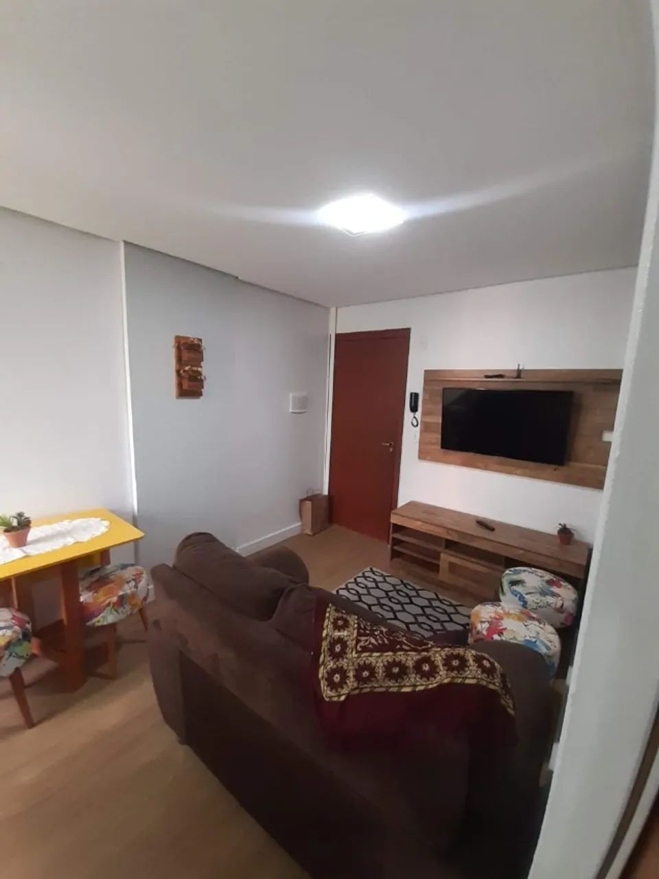 Aluguel Apt Mobiliado Ed. Villa Grécia  - Foto 2