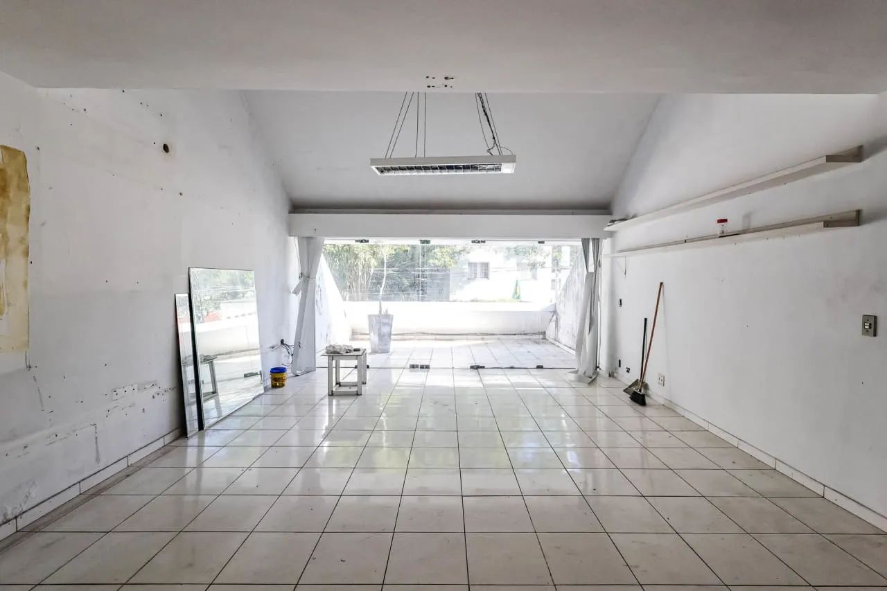Casa comercial na Rua Professor Santiago Dantas, 170  170 m² - Foto 4