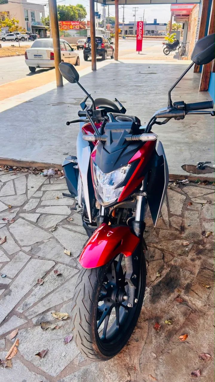 CB300F 