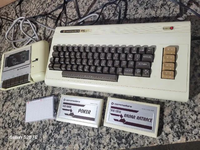 Computador Antigo Commodore Vic 20 + Datasette Lindos - Foto 5