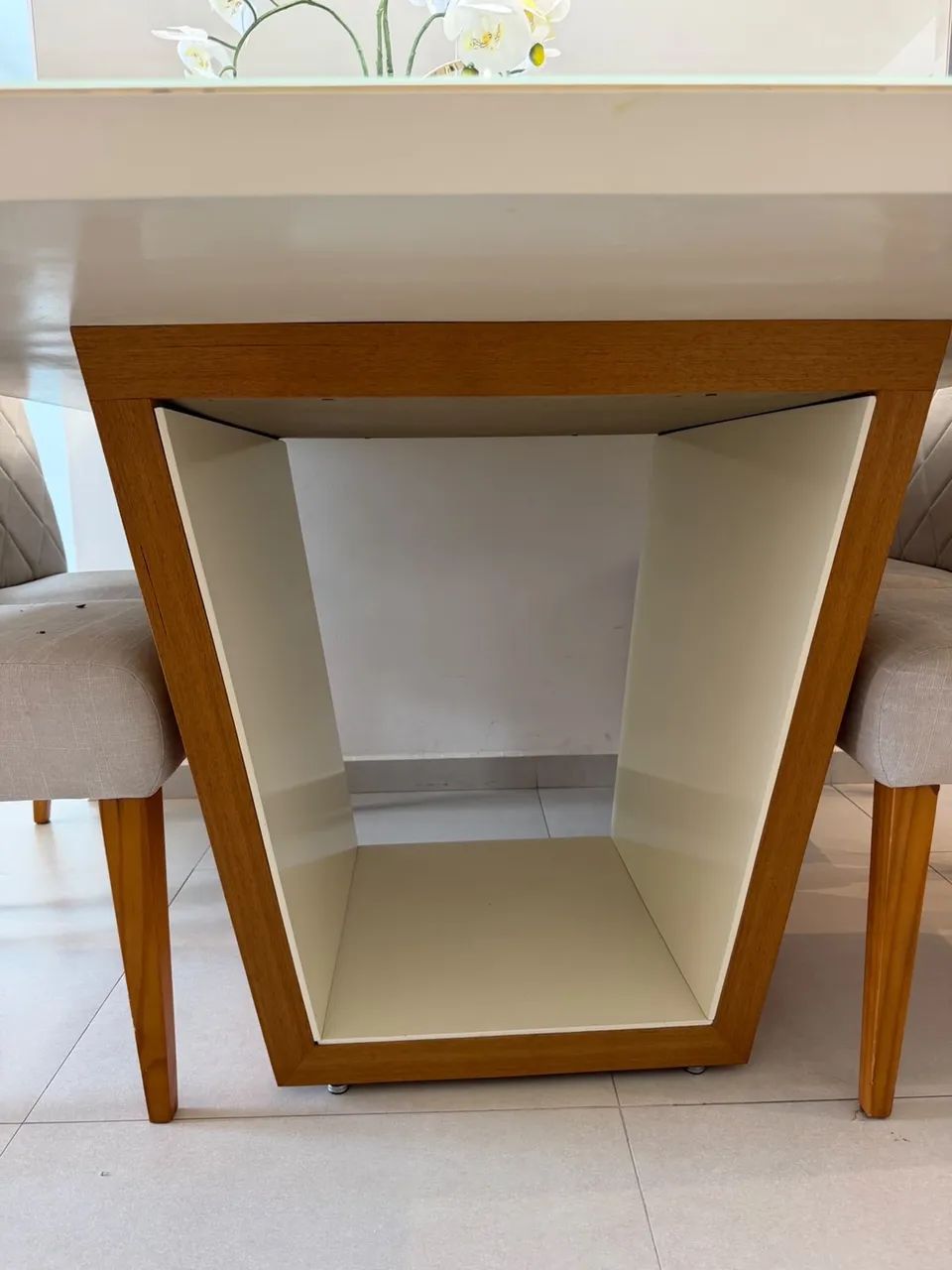 MESA DE JANTAR QUADRADA 8 LUGARES - VILA BELO - Foto 3