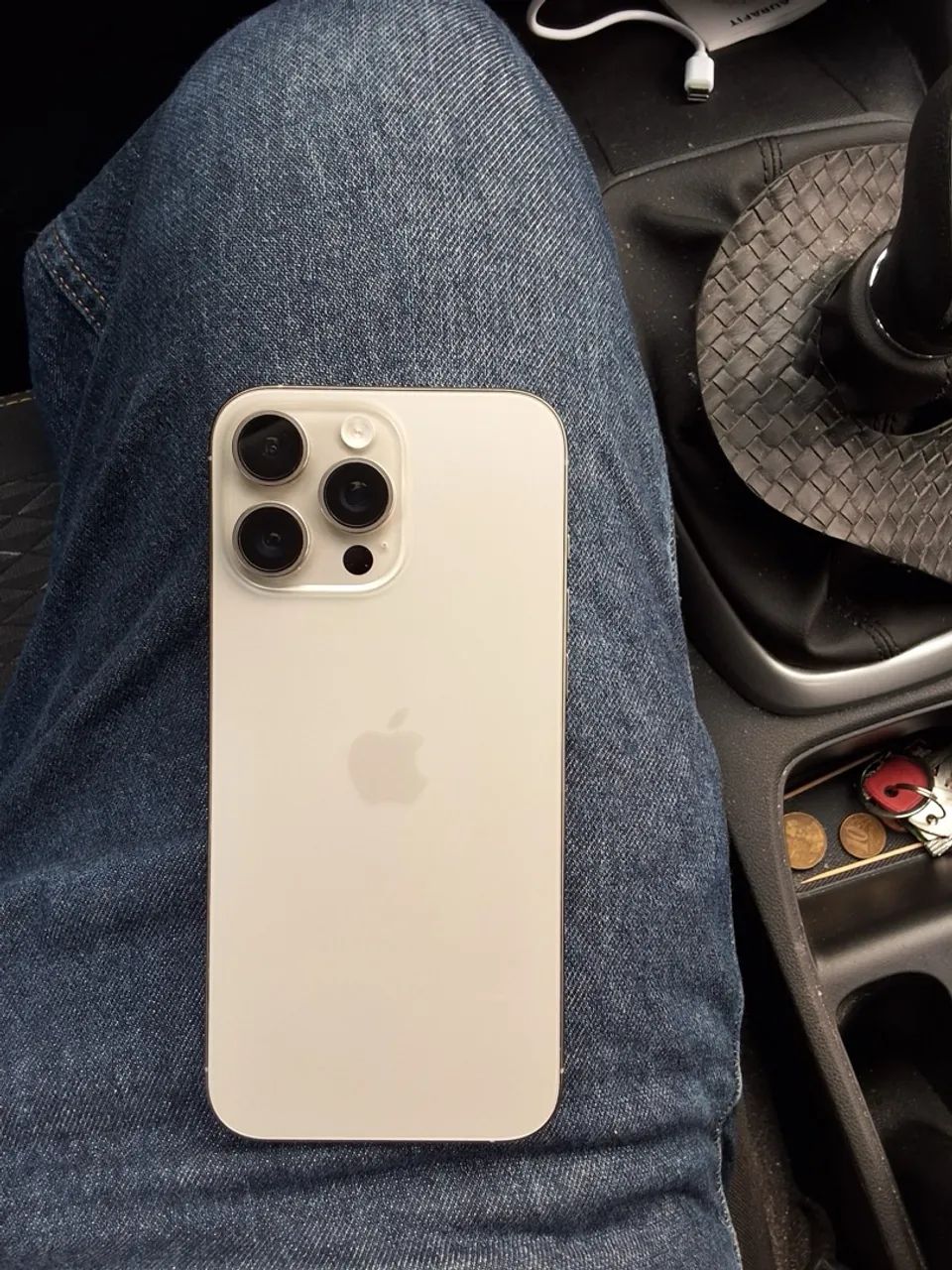 Vende se iPhone 16 pro Max de 256