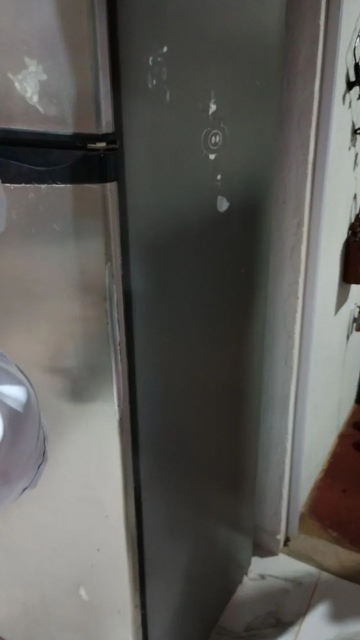 Geladeira esmaltec