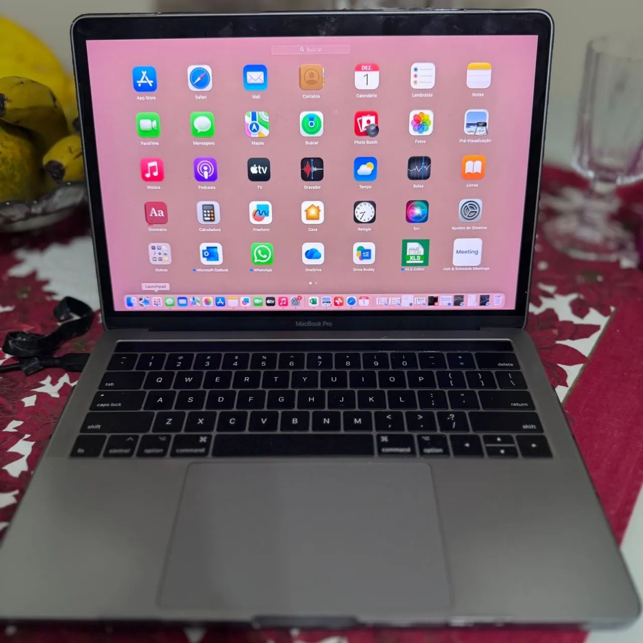 Macbook Pro 13-inch 2017 8 gb memoria 500gb HD - Notebooks - Vila