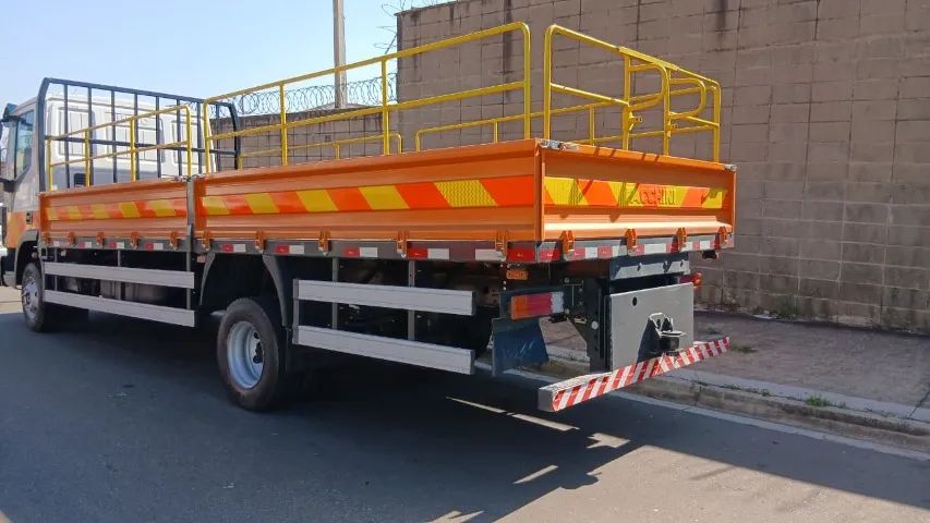  IVECO TECTOR 11-190 - Foto 2